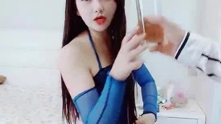 偷情接老公电话！！巨乳少妇喜欢刺激（凭收藏点赞截图可得露脸完整版）