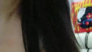 老马车行良家少妇，第一次见面，吃饱喝足操逼，肉感大肥臀骑乘
