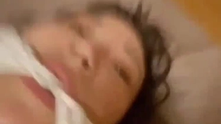 纹身小哥和女友啪啪大秀颜值不错妹子躺着抽插