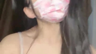 2直播男花了不少钱找来位170CM皮肤白皙性感的高颜值无毛外国妞直播啪啪