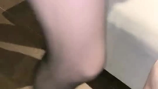 亚洲AV精品一二三区在线观看极品黑丝女神小姐姐JK制服调教足交榨精，把精液全射到黑丝上，完整购买