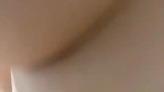 极品反差研究生女导师，完美炮架大长腿，疯狂浪叫