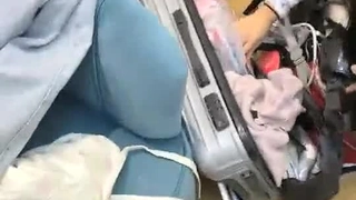 性感大长腿美女和聊了很久的网友一起吃夜宵喝多了被带到宾馆先换上黑丝情趣装干完后扒光衣服又操还射颜!